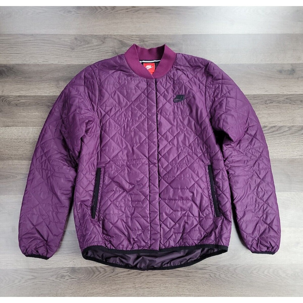 Nike Quilted Jacket Small Purple Primaloft Insulated Snap‎ Button Coat Womens